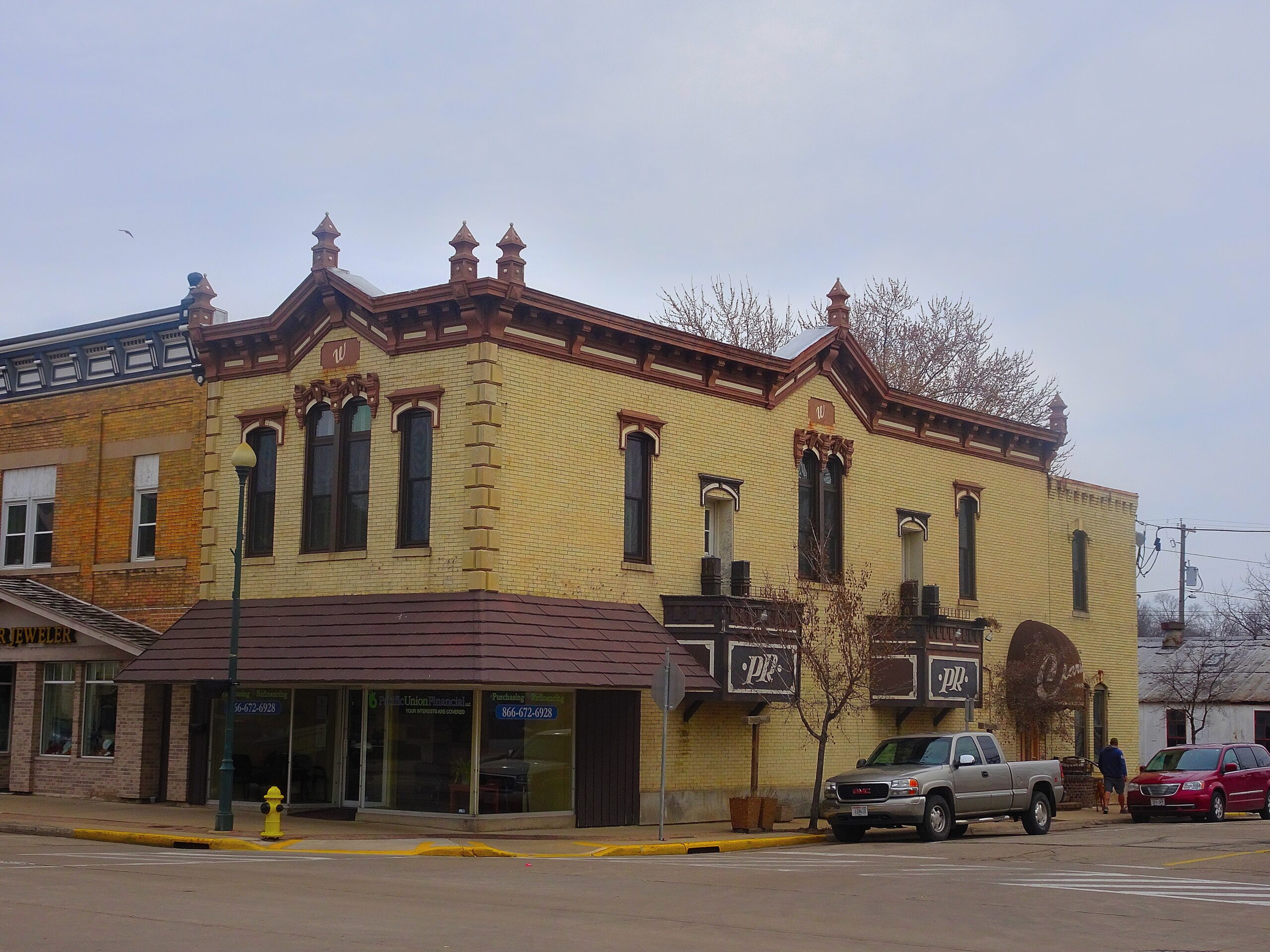 The Benefits of Refinancing Your Loan: How Refinance Loans Can Save You Money