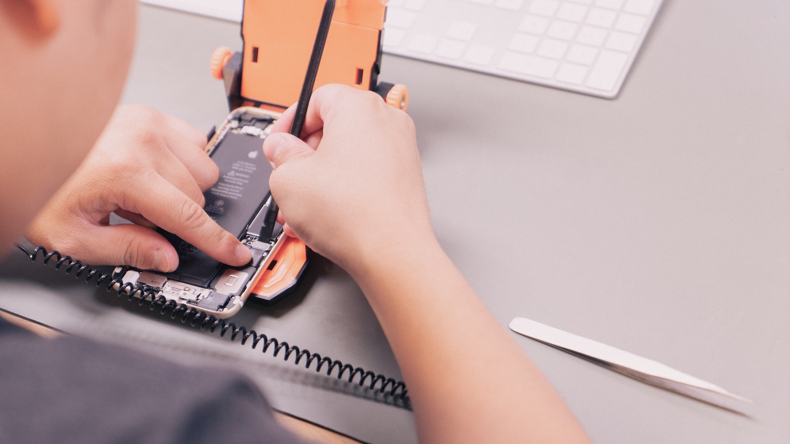 5 Simple Steps For Effectively Repairing Your Credit