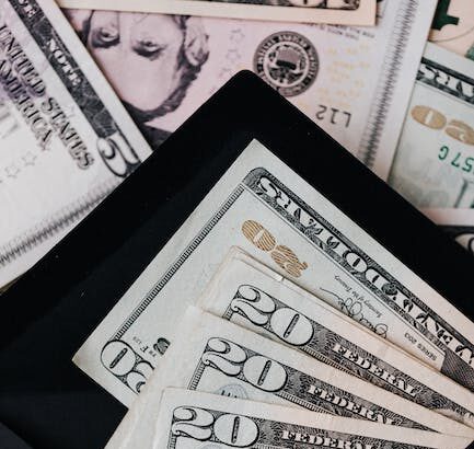 Understanding the Benefits of Credit Monitoring: A Guide for Financial Stability